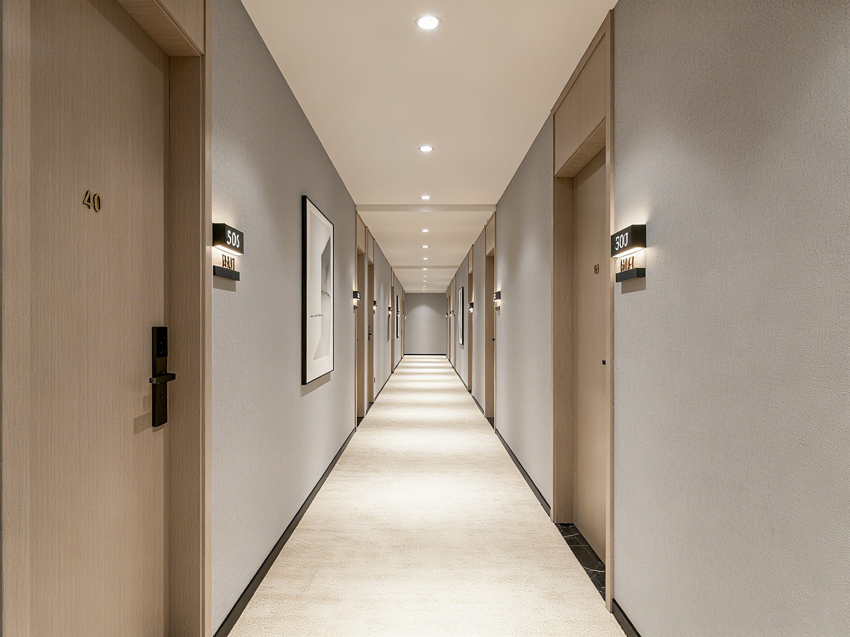 Mrs. Alu aluminum wall cladding and skirting boards in modern apartment corridor decoration